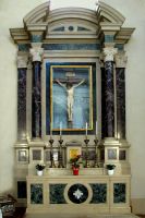 03-altare_del_Crocefisso 03-altare_del_Crocefisso